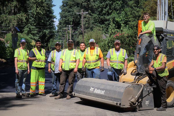 Brix Asphalt paving team